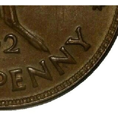 No dots on the Melbourne mint issue (this coin)